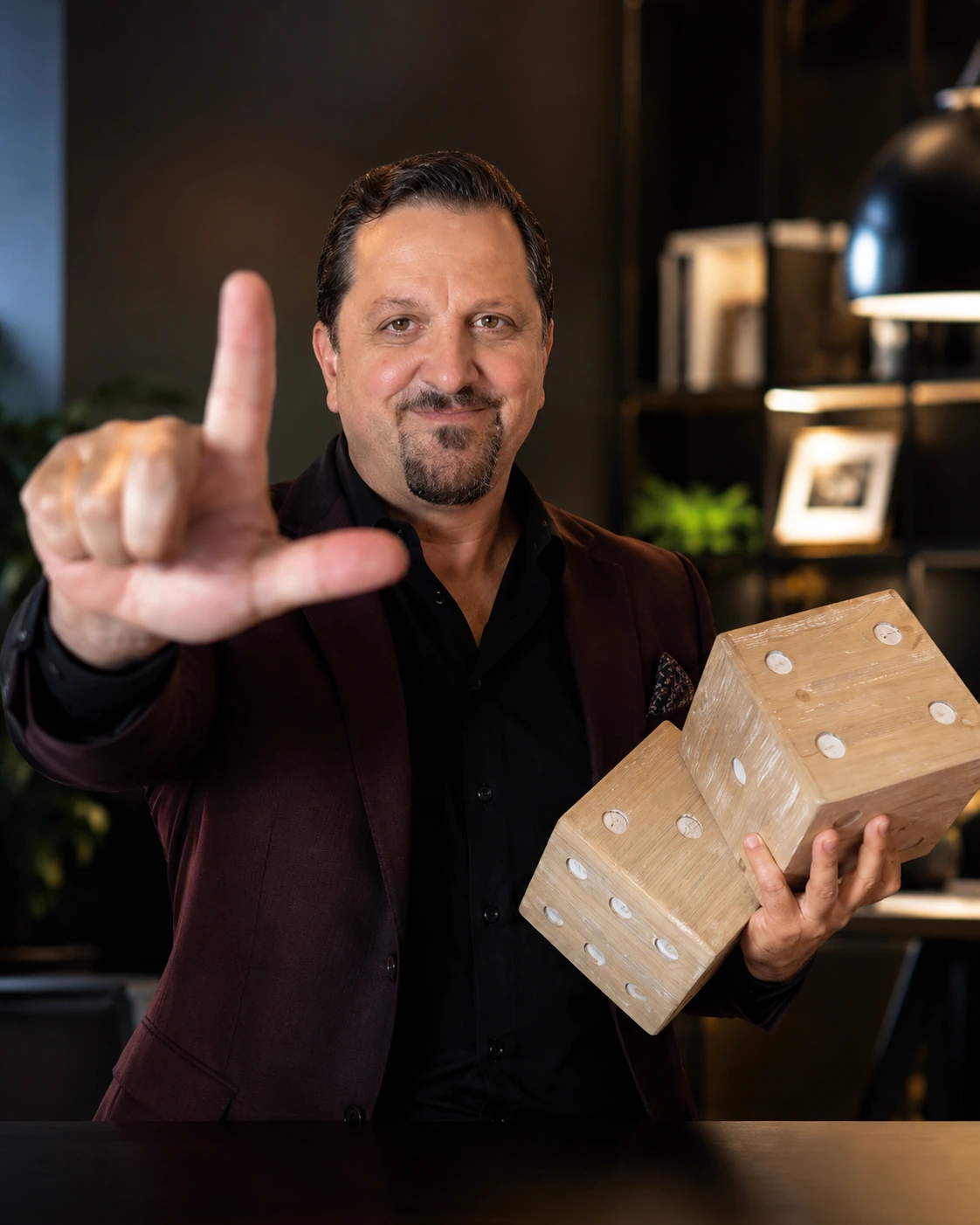 Tony Kurtulan explaining virtual sales training and sales execution coaching