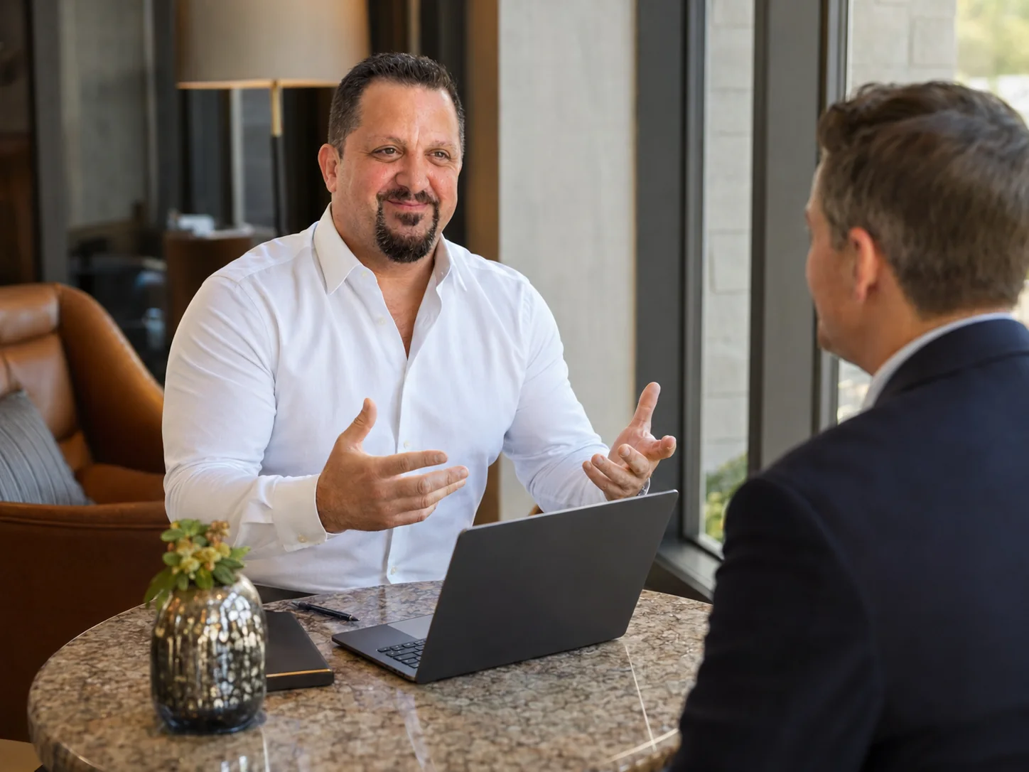 Tony Kurtulan providing one-on-one sales execution coaching